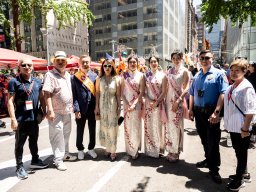 Miss Chinese Beauty Pageant appear at the 5th Asian Pacific Traditional Cultural Parade. Photo by Andy Yuen