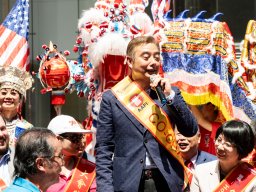 Miss Chinese Beauty Pageant appear at the 5th Asian Pacific Traditional Cultural Parade. Photo by Andy Yuen