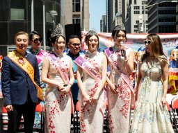 Miss Chinese Beauty Pageant appear at the 5th Asian Pacific Traditional Cultural Parade Photo by Andy Yuen